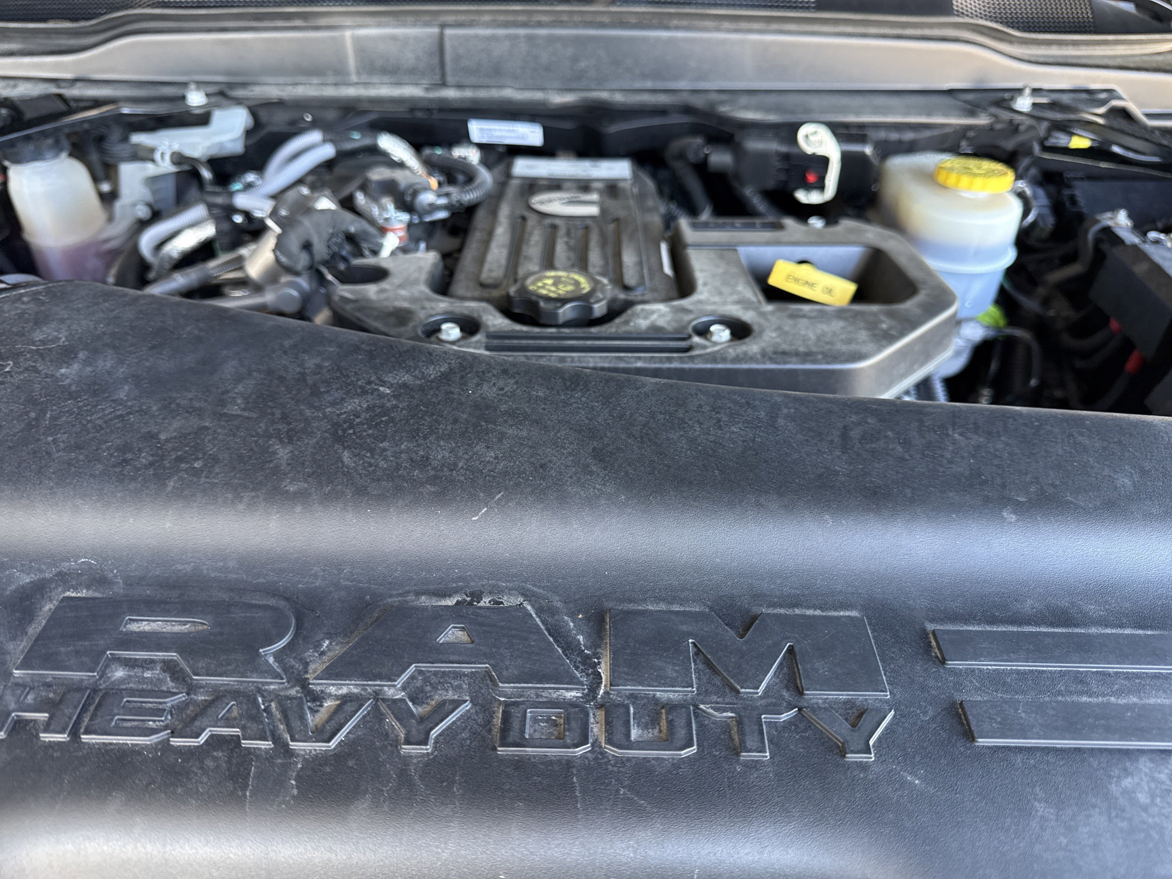 Used 2025 RAM 2500 Limited AWD/4WD image 14