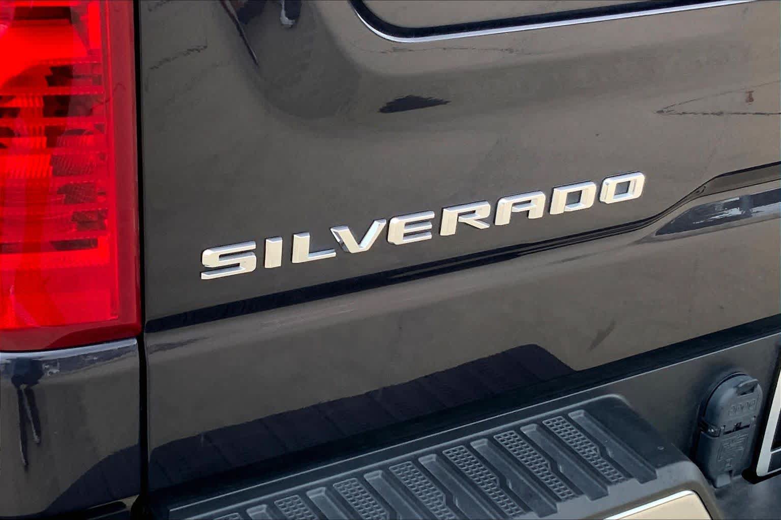 Used 2024 Chevrolet Silverado 1500 LT w/ Protection Package RWD image 31