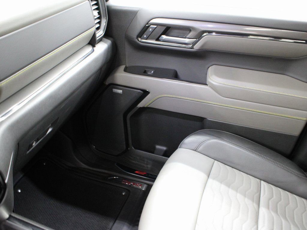 Used 2023 Chevrolet Silverado 1500 ZR2 image 30