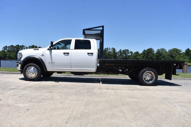 Used 2020 RAM 5500 Tradesman w/ Chrome Appearance Group AWD/4WD image 9