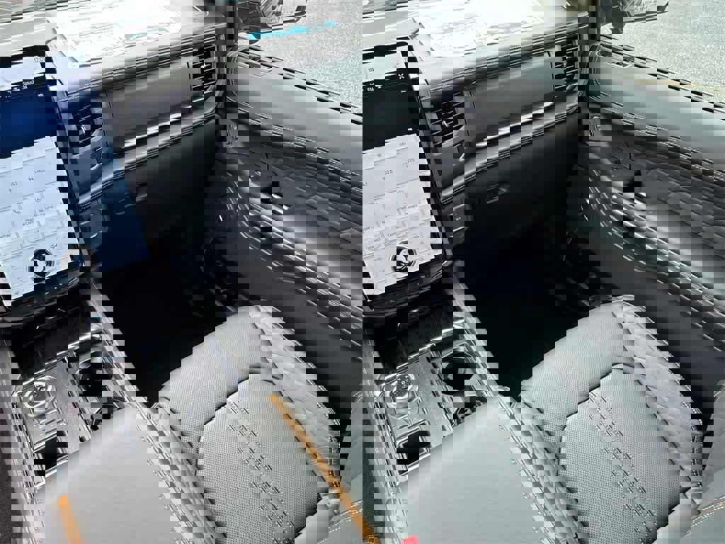 New 2023 Ford Expedition Platinum image 20