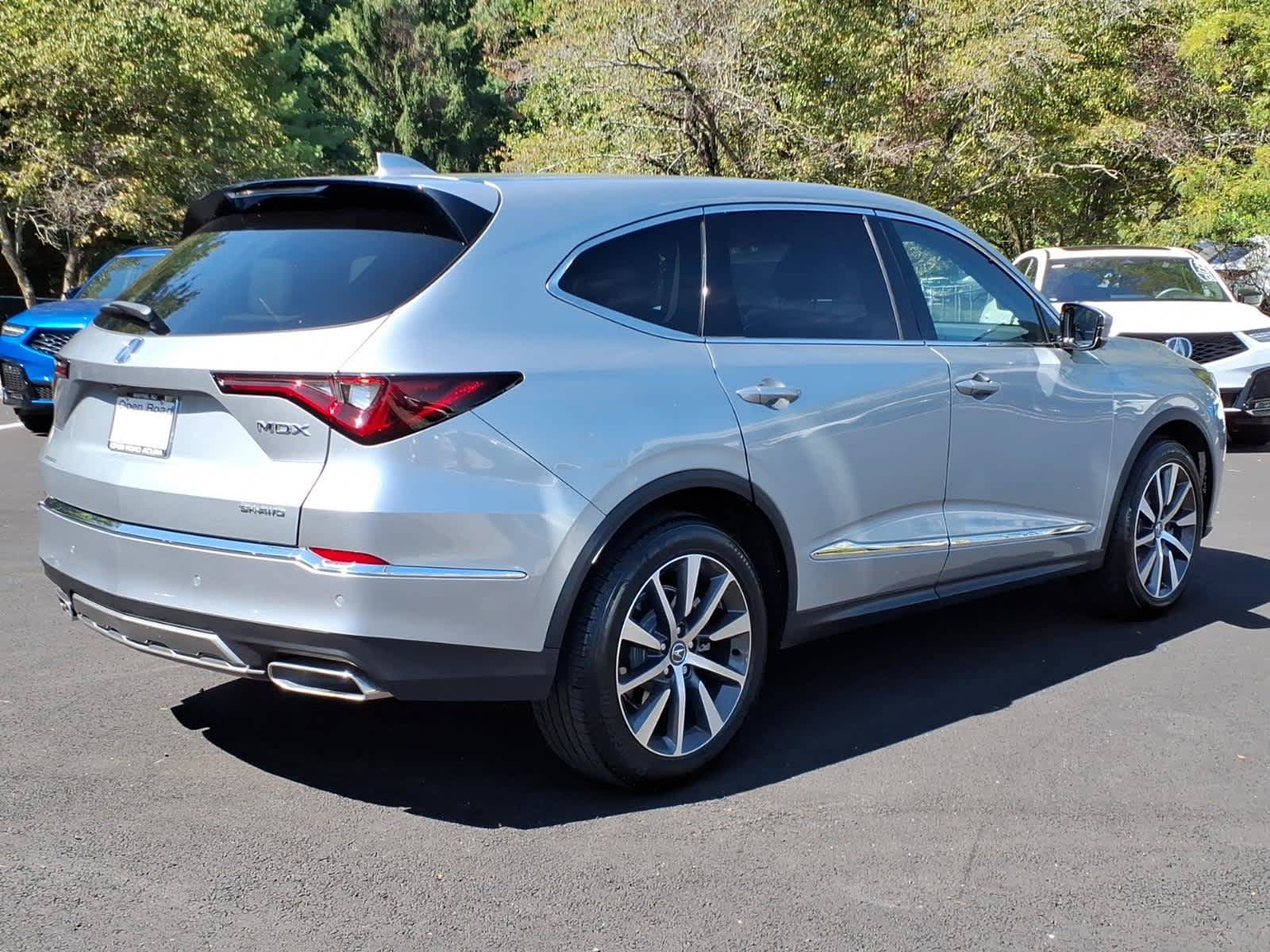 Certified 2026 Acura MDX w/ Technology Package AWD/4WD image 7