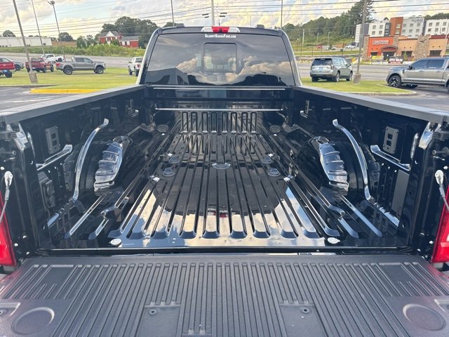 Used 2025 Ford F450 King Ranch w/ Chrome Package image 9