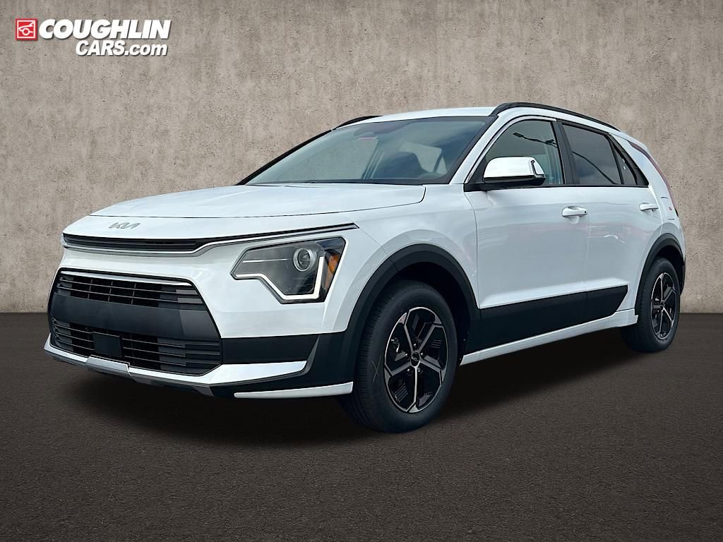 New 2025 Kia Niro LX image 13