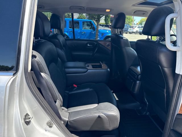 Used 2021 Nissan Armada SL w/ Captain's Chairs Package AWD/4WD image 8