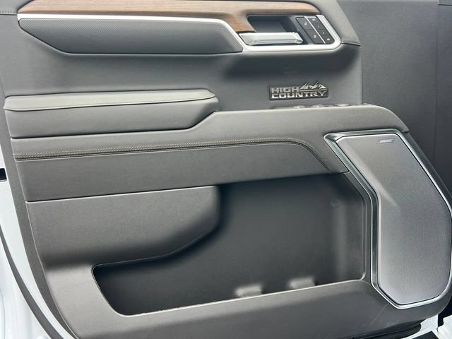 New 2026 Chevrolet Silverado 1500 High Country AWD/4WD image 16