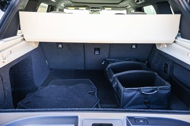 New 2025 Land Rover Range Rover SE image 25