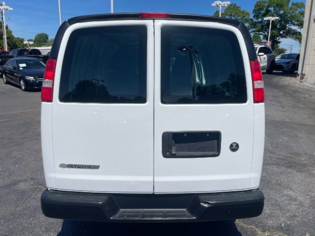 Used 2021 Chevrolet Express 2500 Extended w/ Communications Package RWD image 6