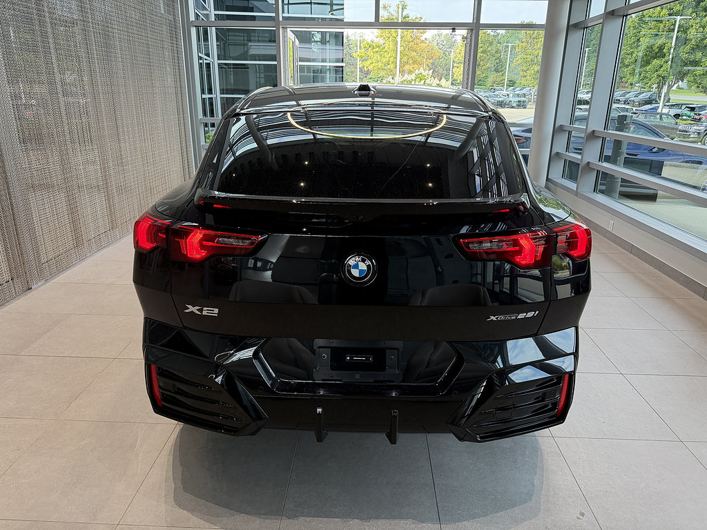 New 2026 BMW X2 xDrive28i w/ M Sport Package AWD/4WD image 5