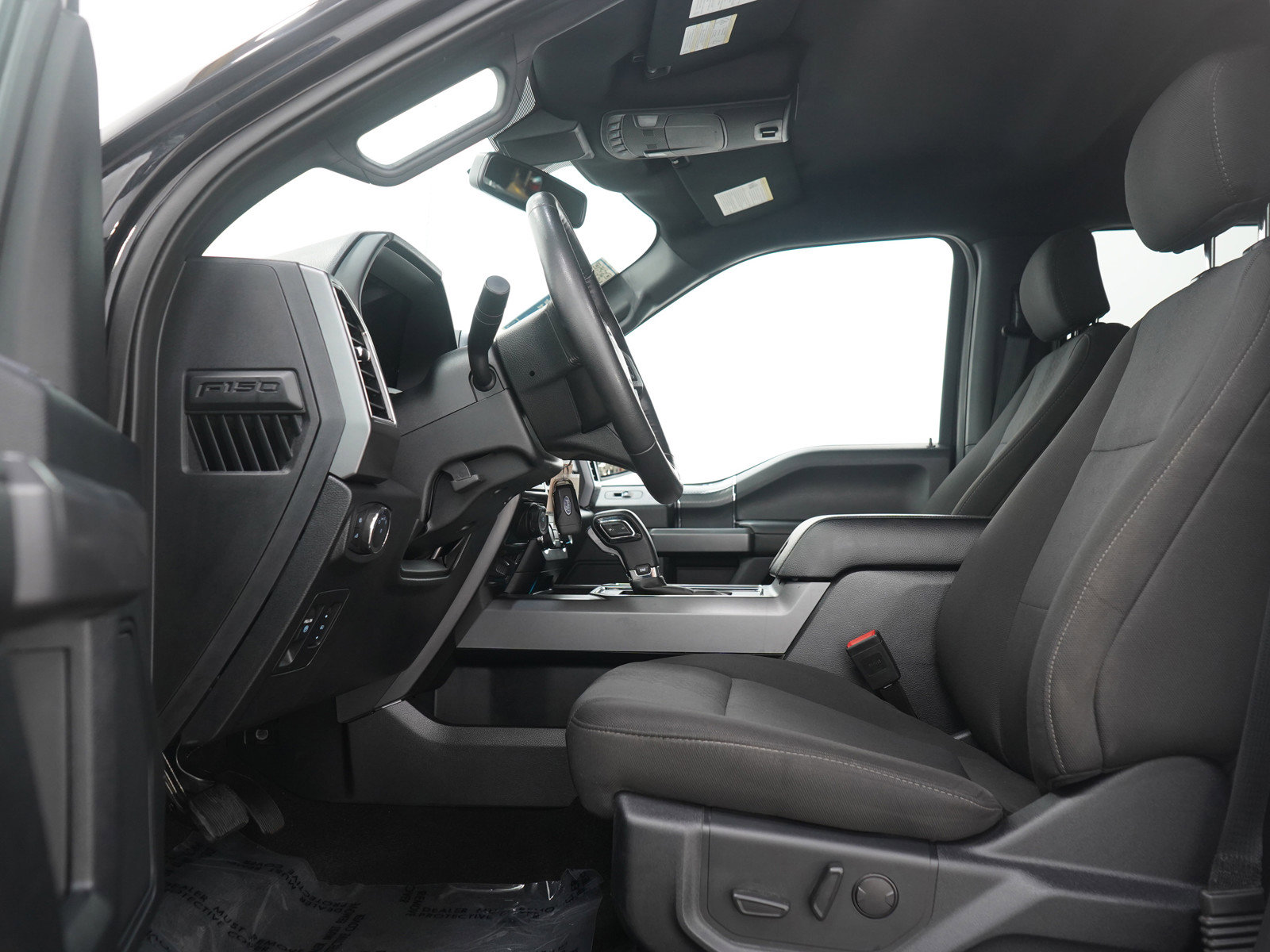 Used 2019 Ford F150 XLT w/ Equipment Group 302A Luxury AWD/4WD image 24