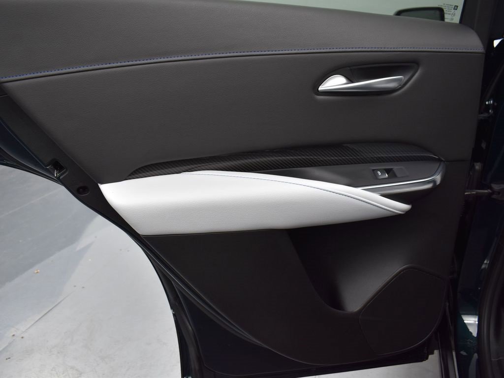 Certified 2025 Cadillac XT4 Sport image 25