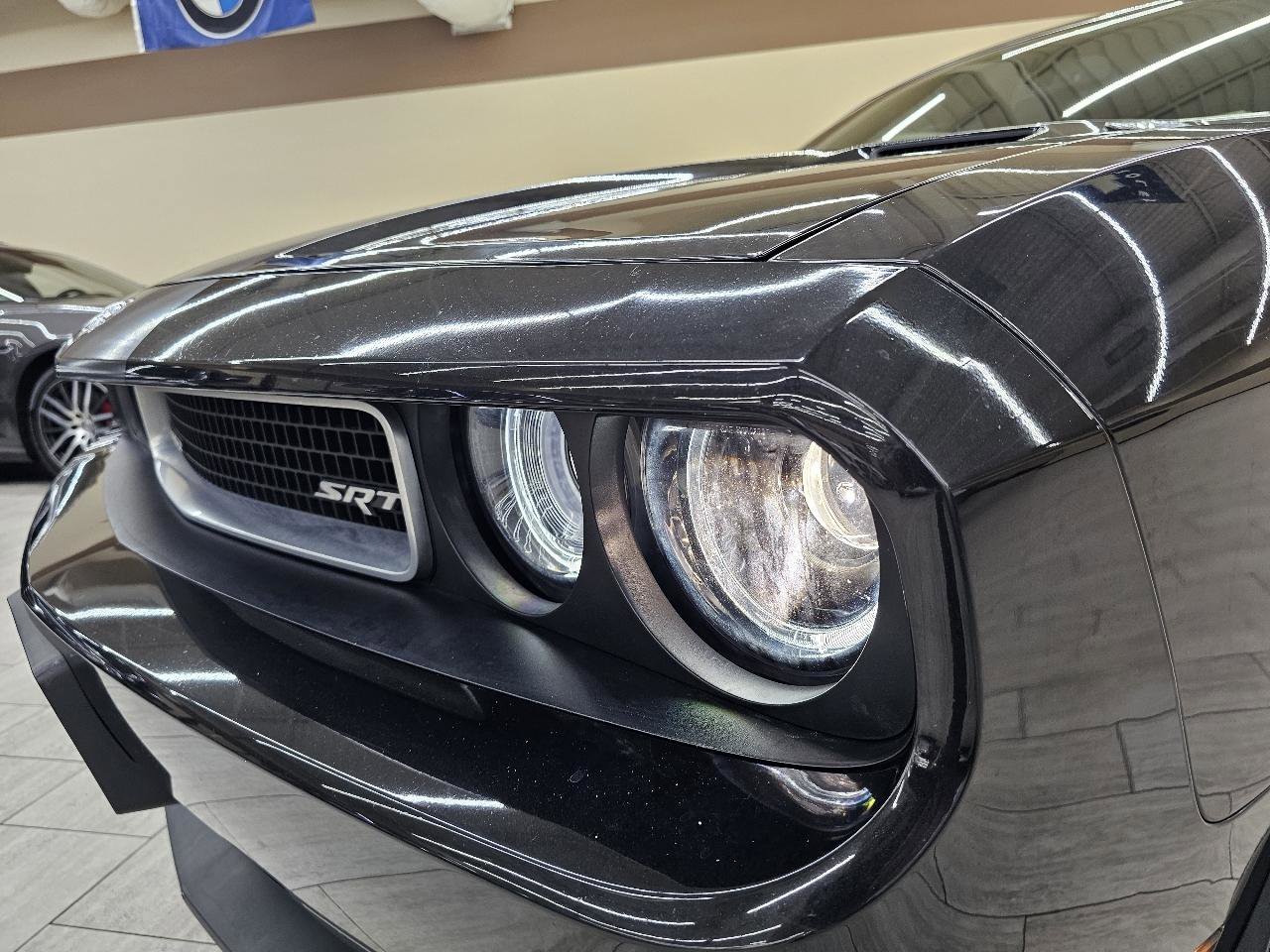 Used 2010 Dodge Challenger SRT8 w/ SRT Option Group II RWD image 10
