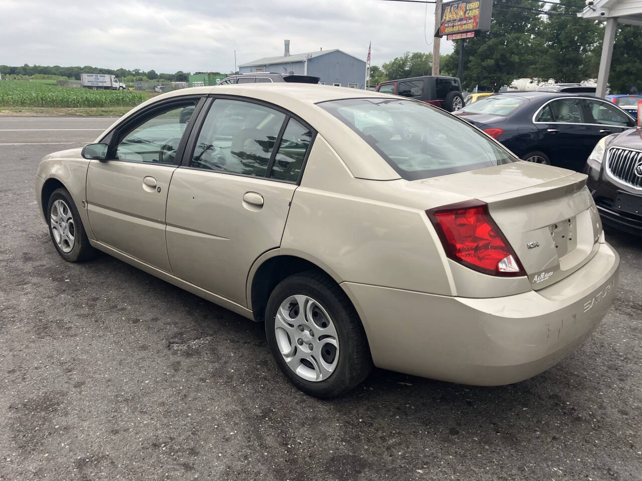 Used 2004 Saturn ION Level 2 FWD image 8