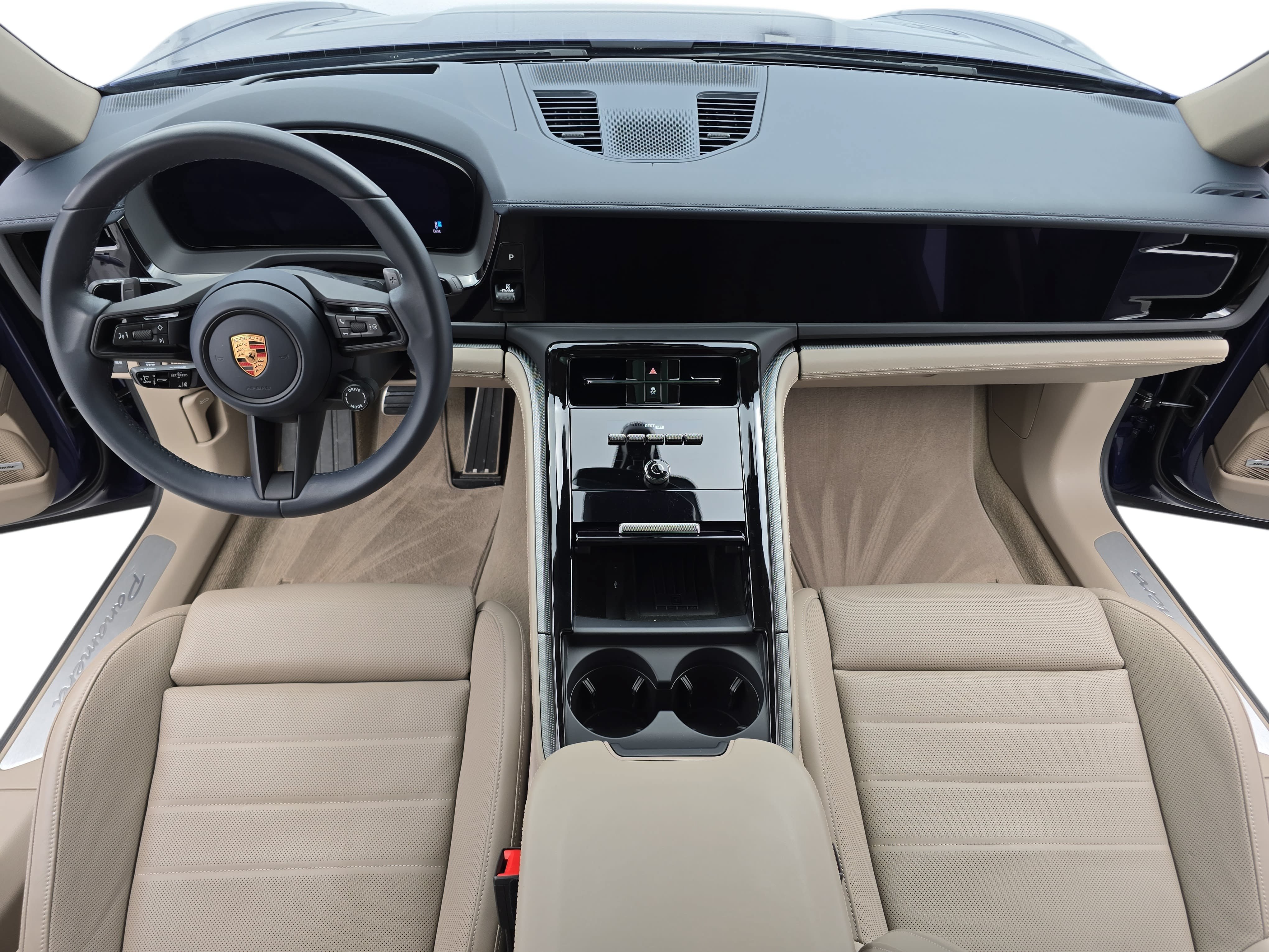 Certified 2026 Porsche Panamera image 11