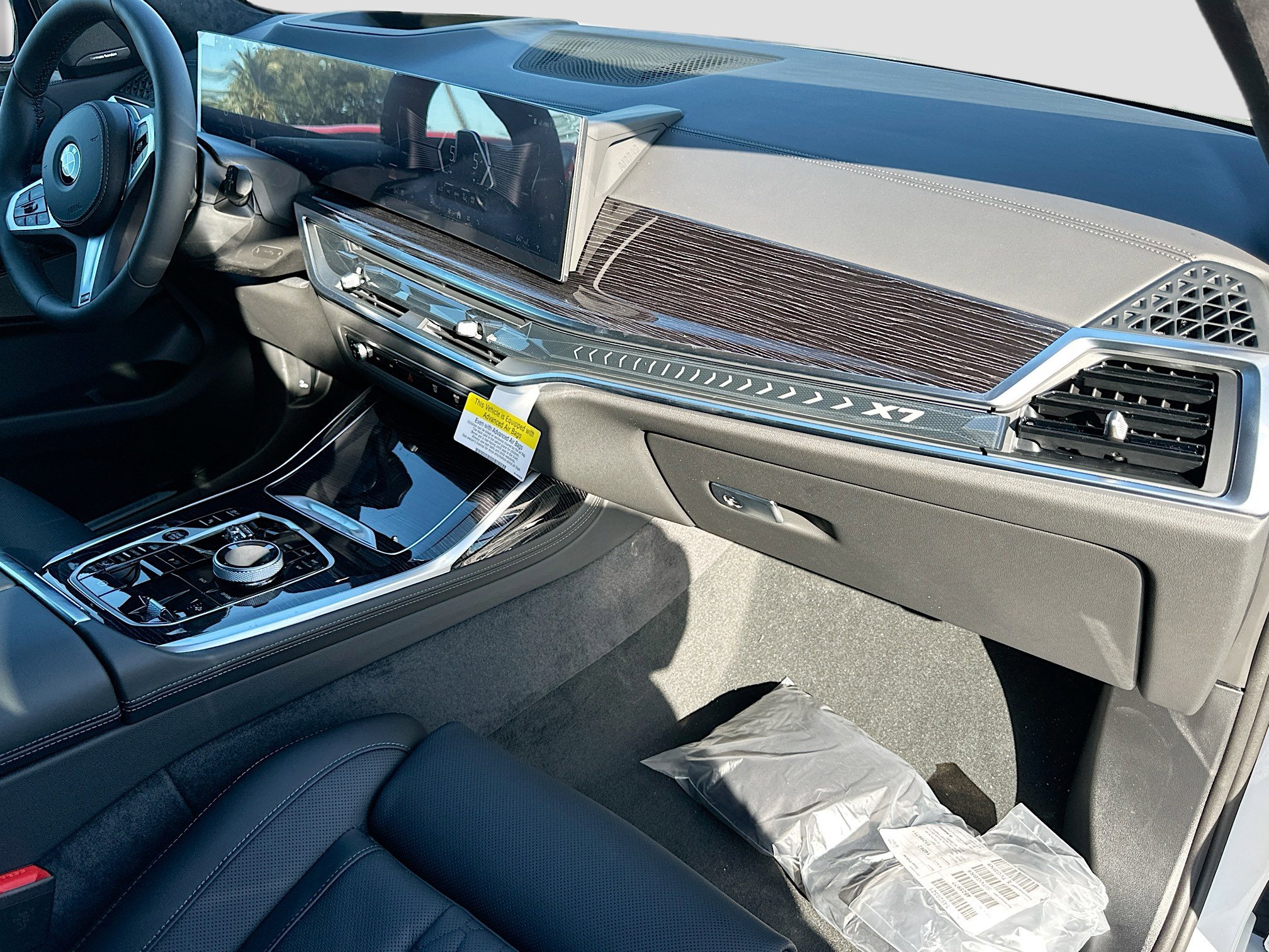 New 2026 BMW X7 xDrive40i w/ Executive Package image 25