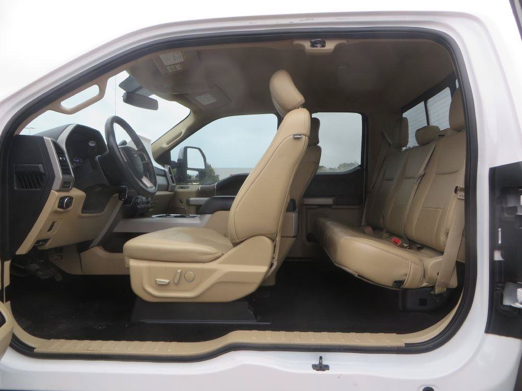 Used 2019 Ford F250 Lariat w/ Chrome Package AWD/4WD image 15