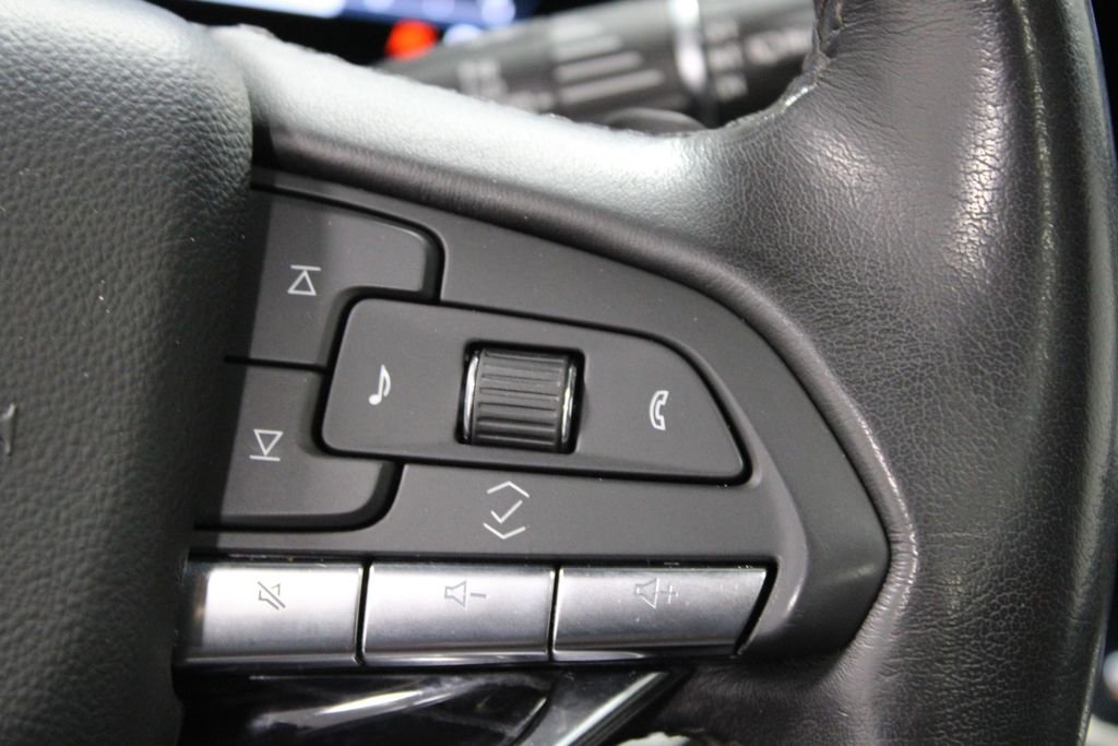 Used 2024 Cadillac Escalade ESV Sport RWD image 39