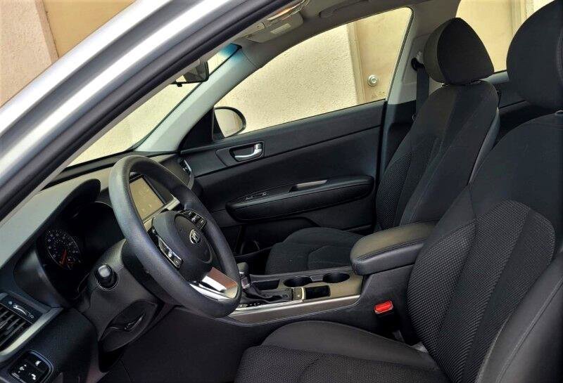 Used 2019 Kia Optima LX FWD image 17