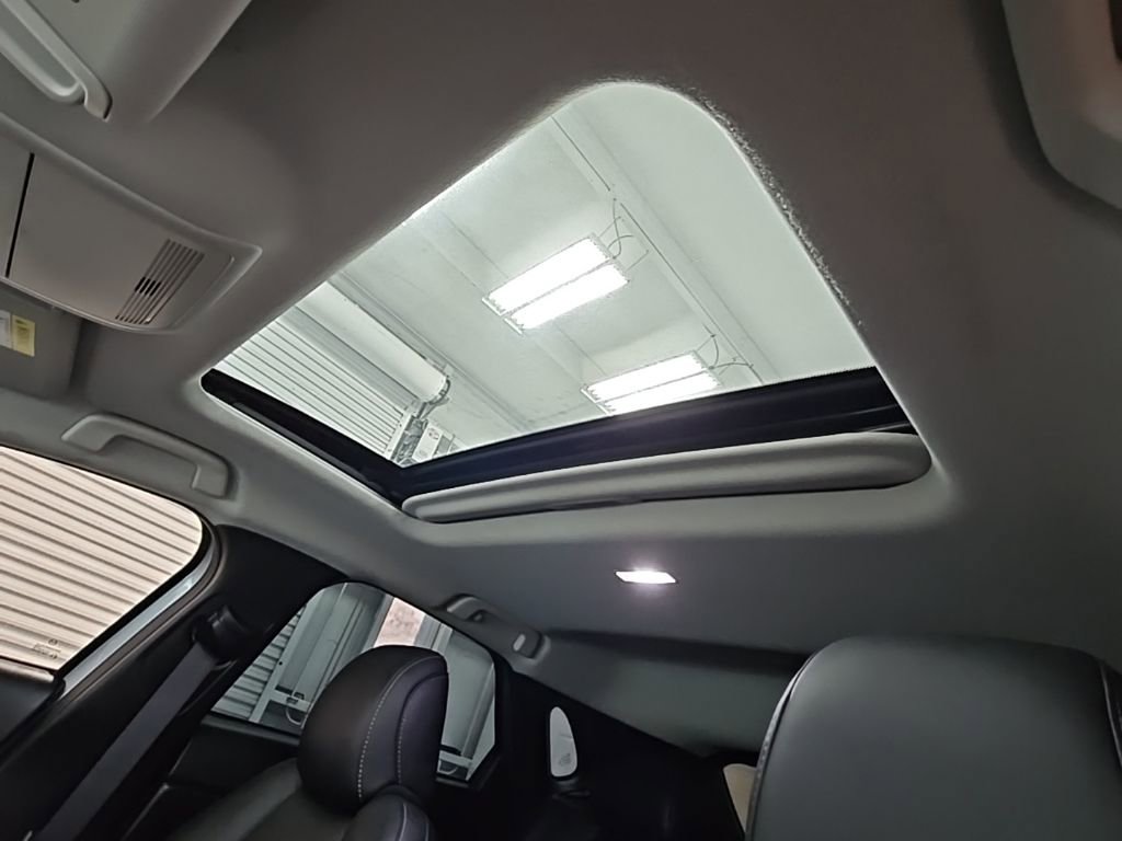 Used 2021 MAZDA CX-30 FWD 2.5 S w/ Preferred Package image 28