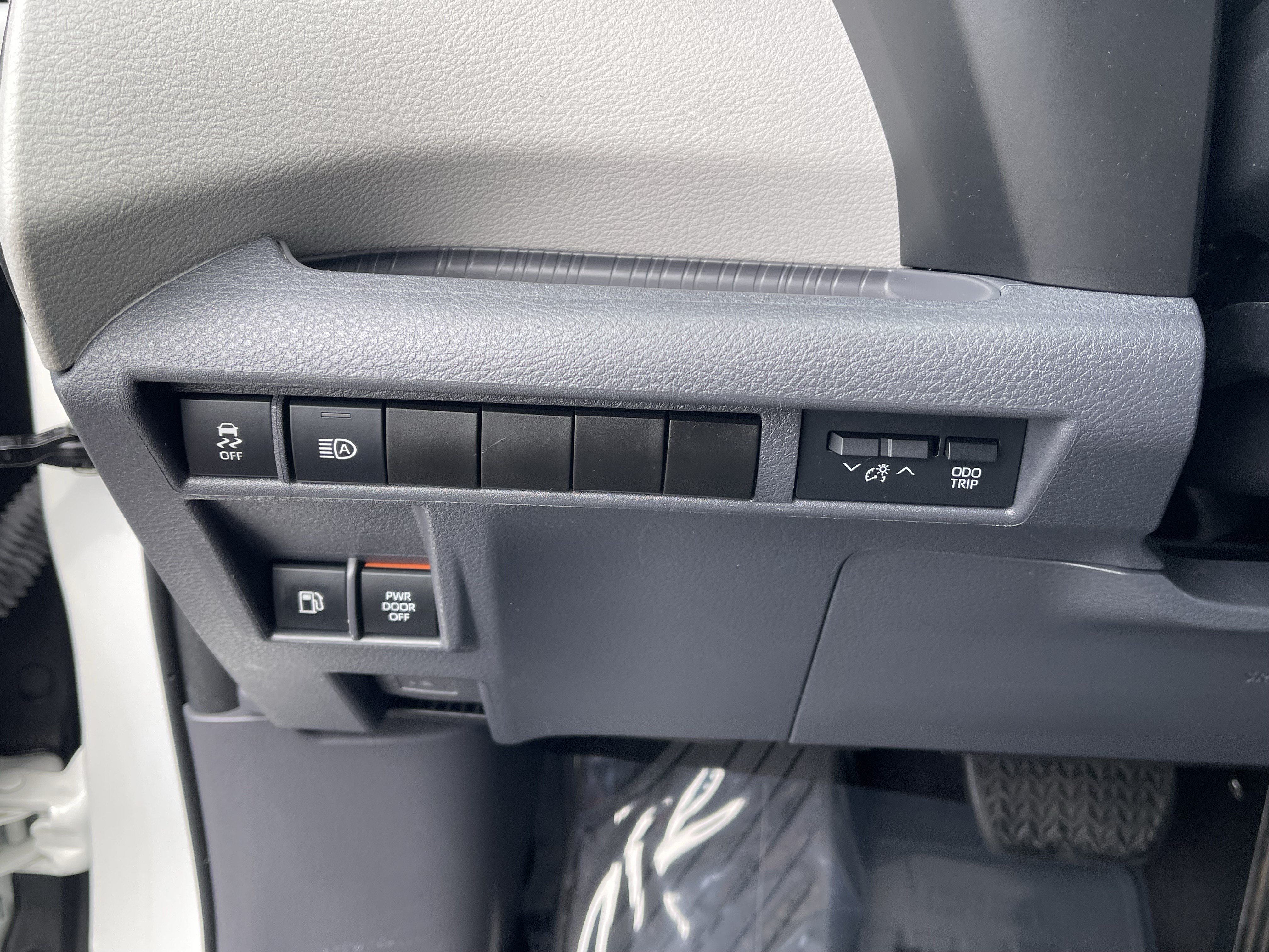 Used 2021 Toyota Sienna LE FWD image 31
