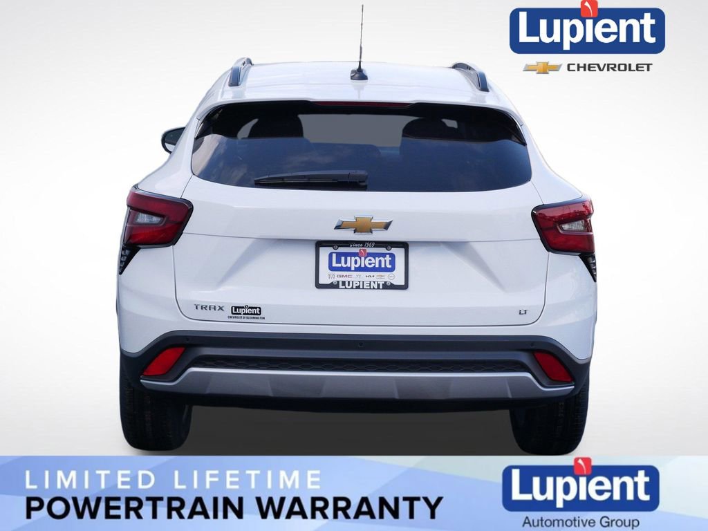 New 2026 Chevrolet Trax LT w/ Driver Confidence Package image 4