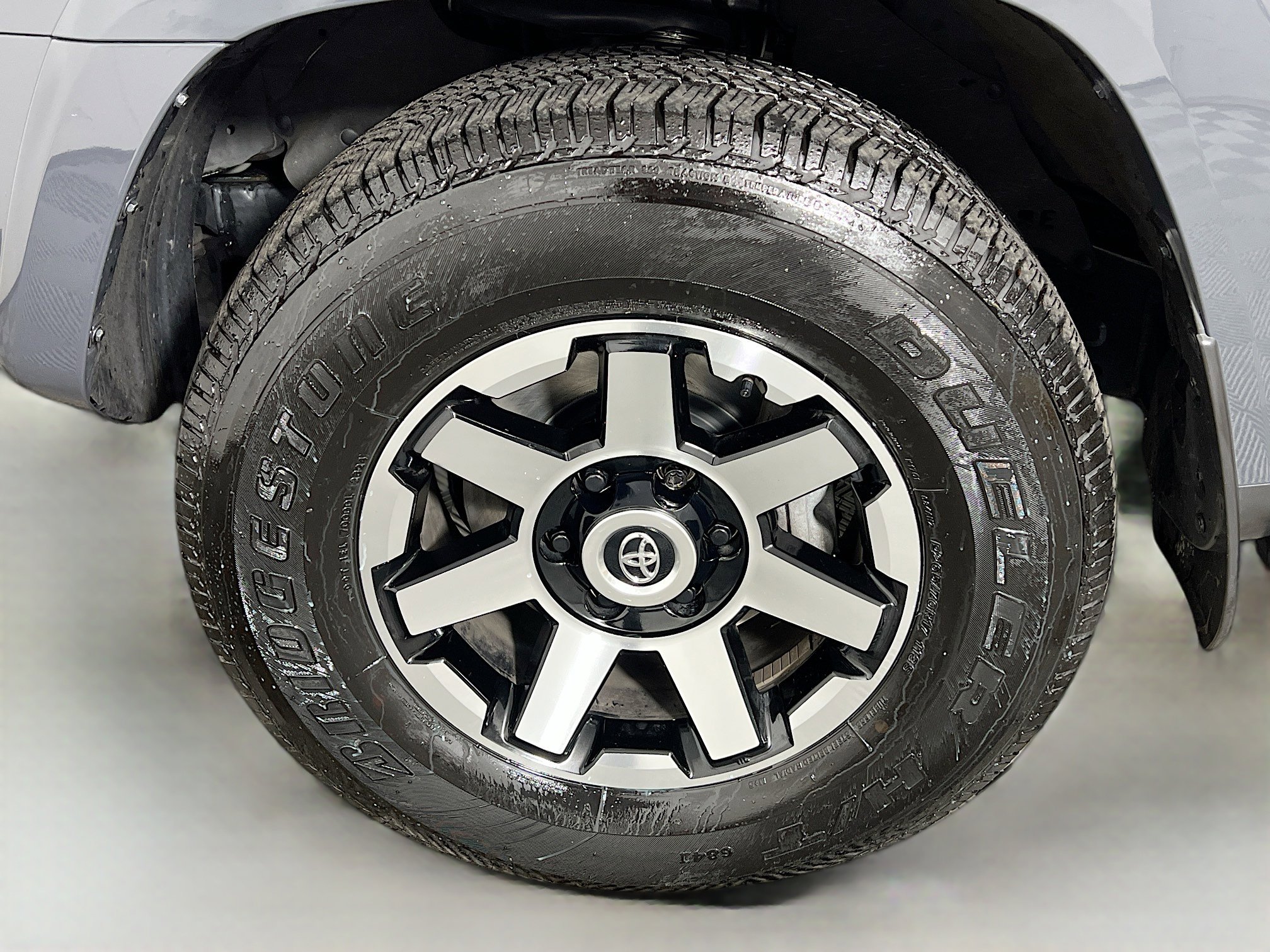 Certified 2024 Toyota 4Runner TRD Off-Road Premium w/ Off Road Premium Plus Package AWD/4WD image 28