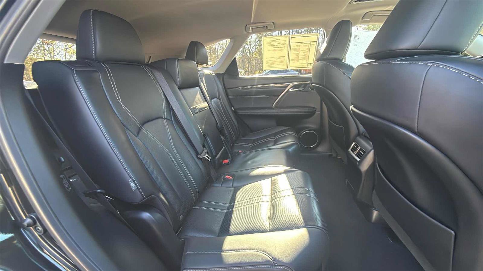 Used 2021 Lexus RX 350L Luxury w/ Accessory Package image 26