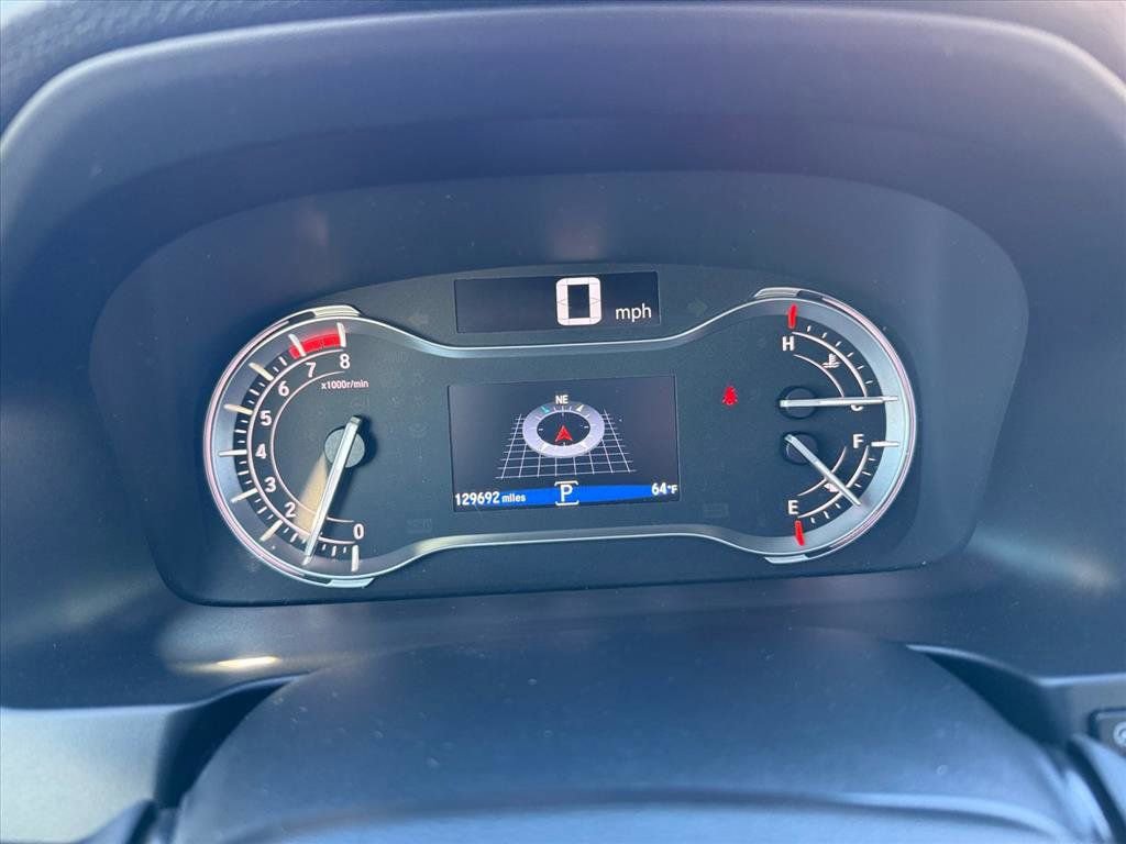 Used 2018 Honda Pilot Touring image 15