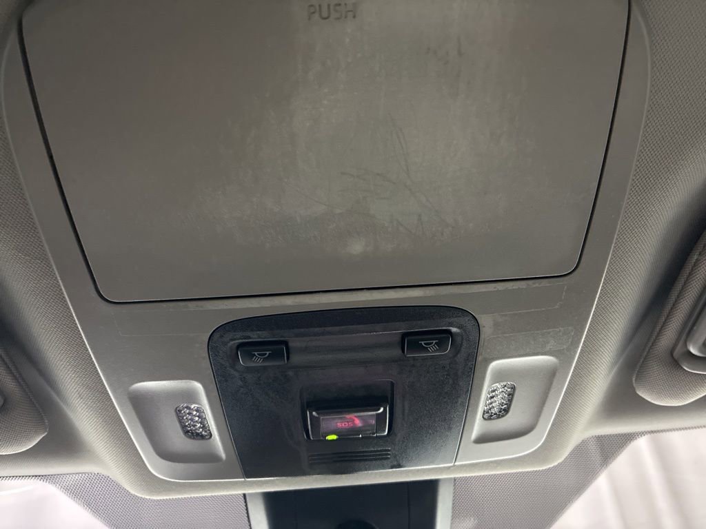 Used 2021 Toyota Camry SE FWD image 21