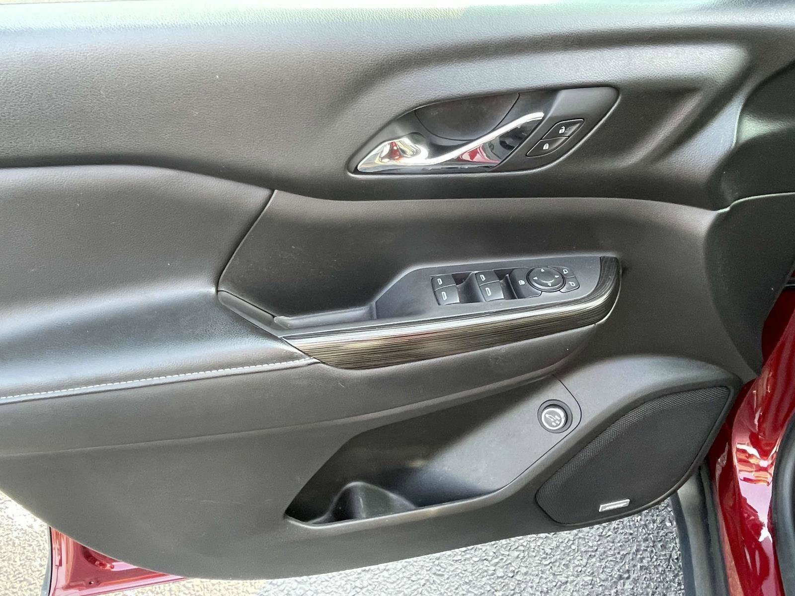 Used 2018 GMC Acadia SLT image 7