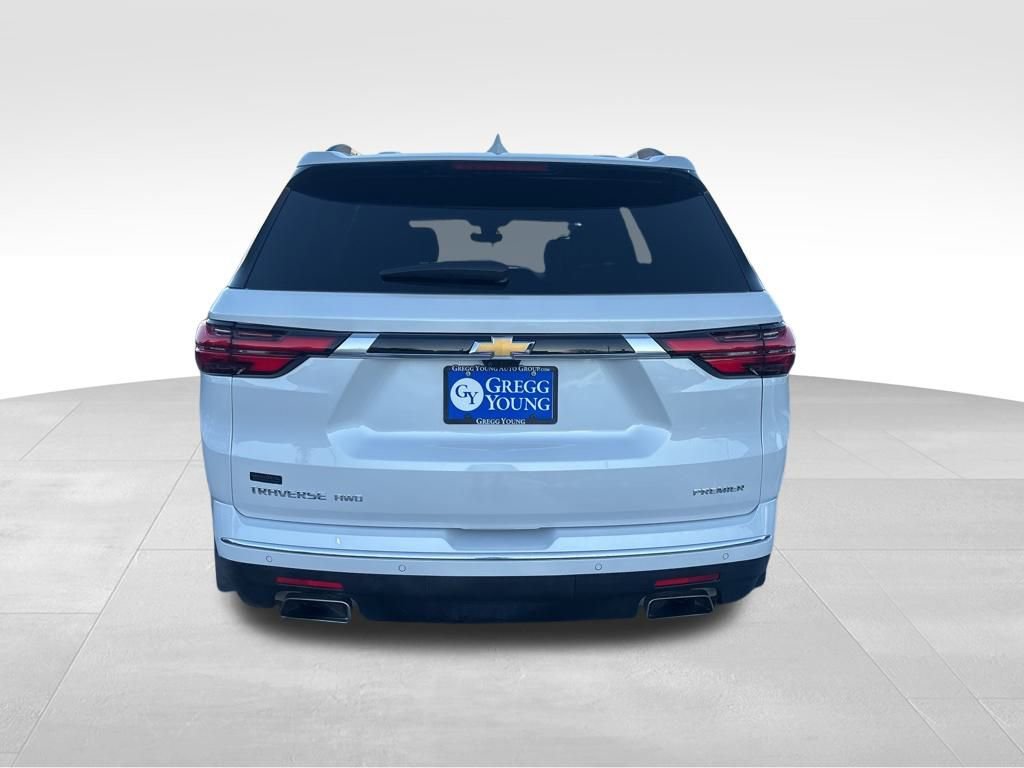 Used 2023 Chevrolet Traverse Premier image 5