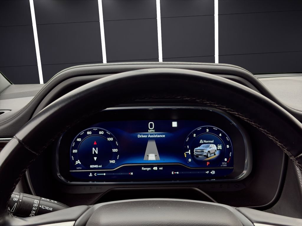 Used 2023 Chevrolet Suburban LT image 16