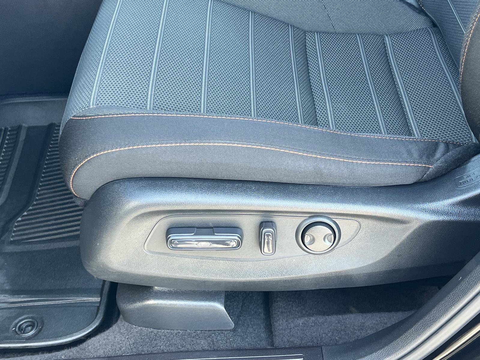 Certified 2025 Honda CR-V Sport image 16