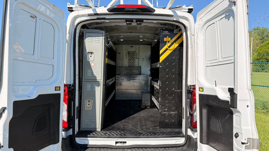 Used 2021 Ford Transit 250 Medium Roof AWD image 8