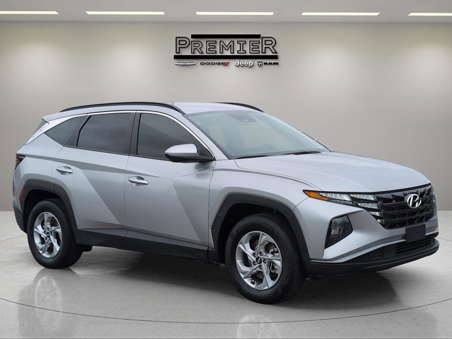 Used 2024 Hyundai Tucson SEL image 3