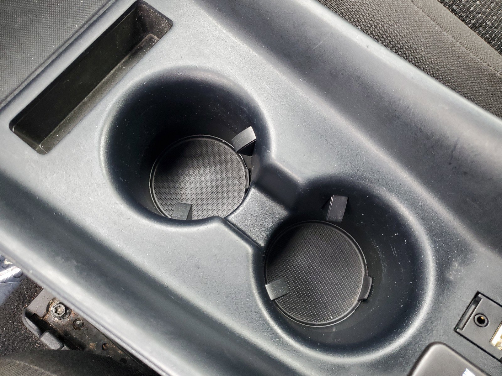 Used 2020 Toyota Prius LE image 25