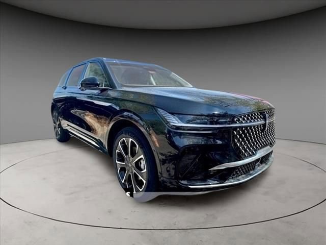 New 2024 Lincoln Nautilus Reserve w/ Equipment Group 202A image 3