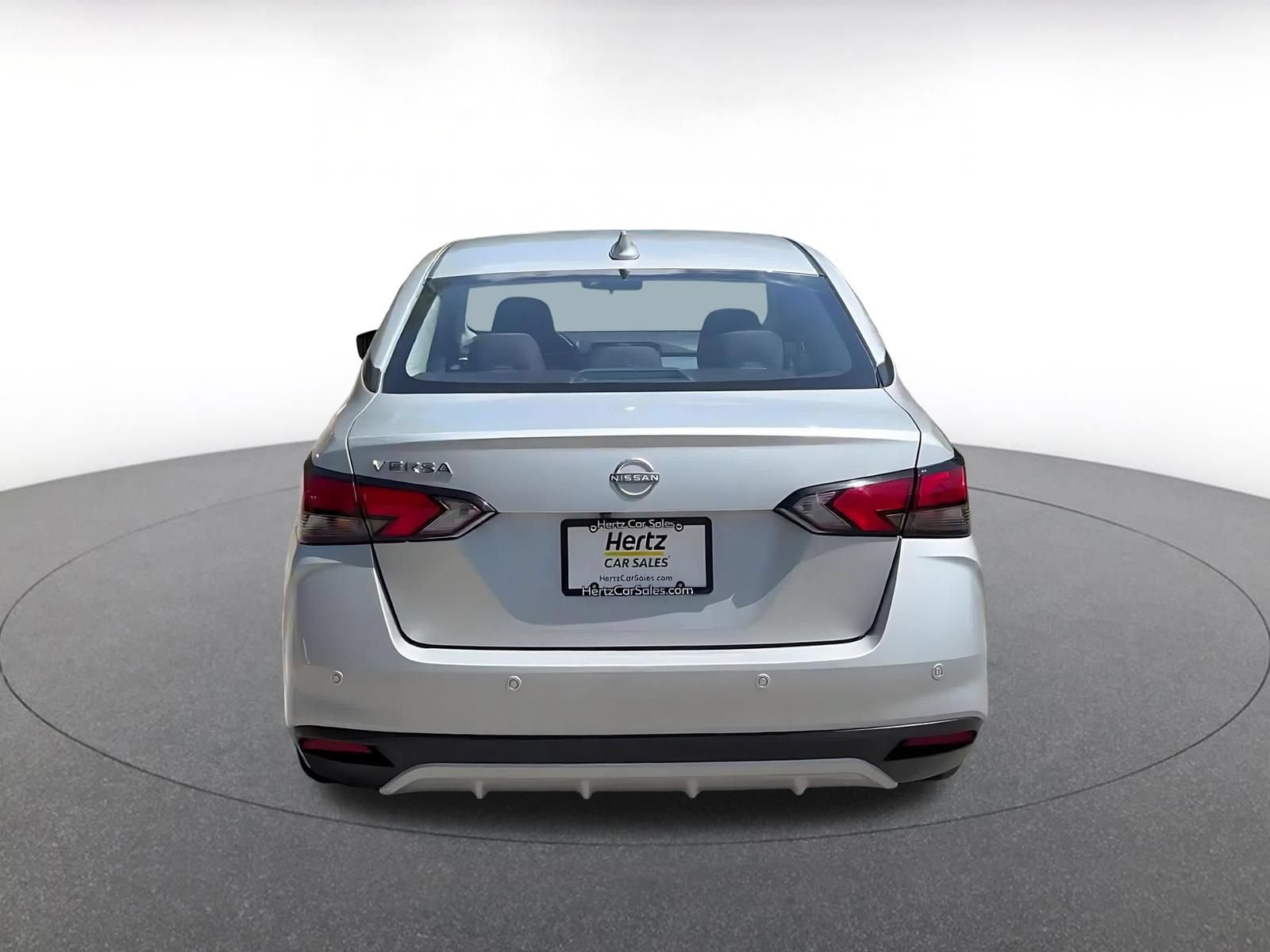Used 2025 Nissan Versa SV FWD image 12