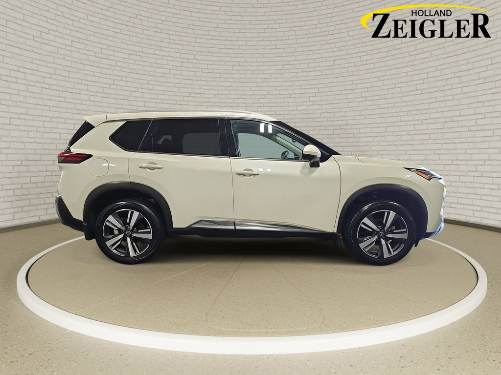 Used 2023 Nissan Rogue SL AWD/4WD image 4