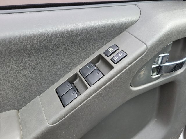 Used 2018 Nissan Frontier PRO-4X AWD/4WD image 20