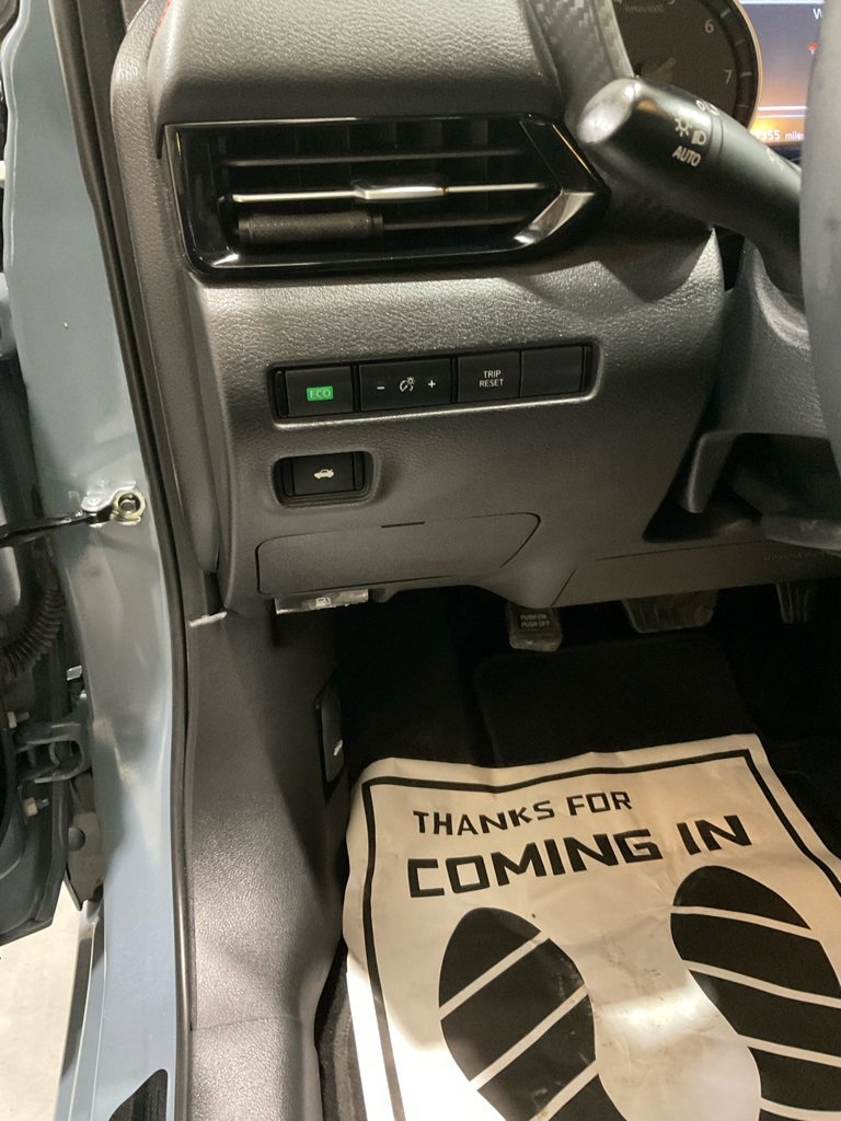 Used 2024 Nissan Sentra SR image 8