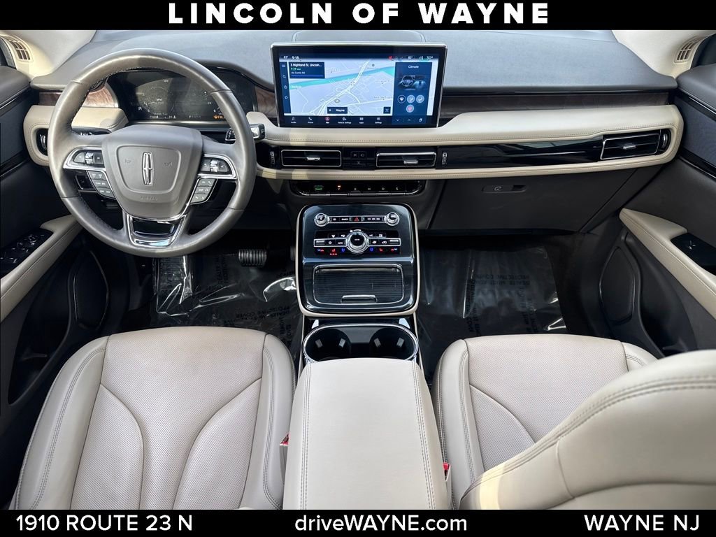 Certified 2022 Lincoln Nautilus Reserve image 23