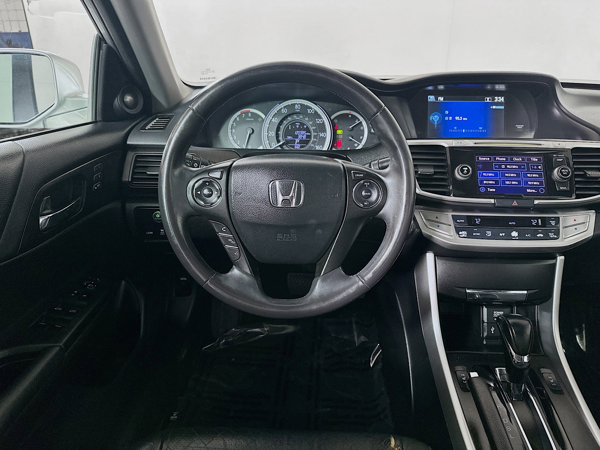 Used 2015 Honda Accord EX-L image 21
