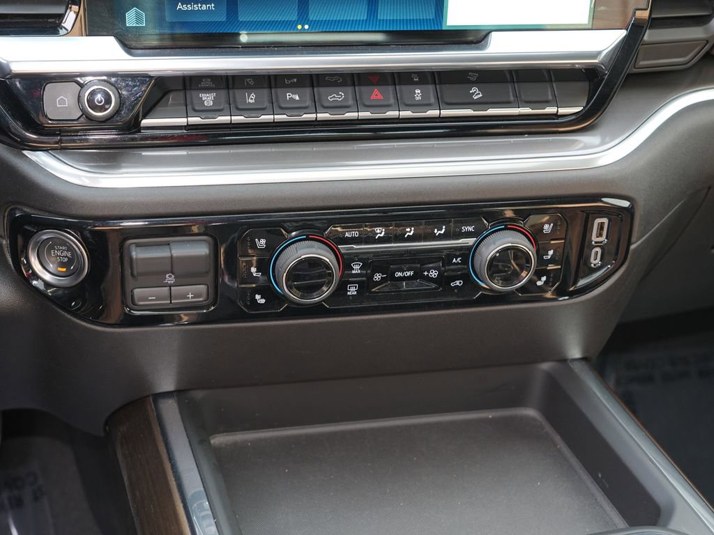 Used 2025 Chevrolet Silverado 3500 High Country w/ High Country Premium Package AWD/4WD image 25