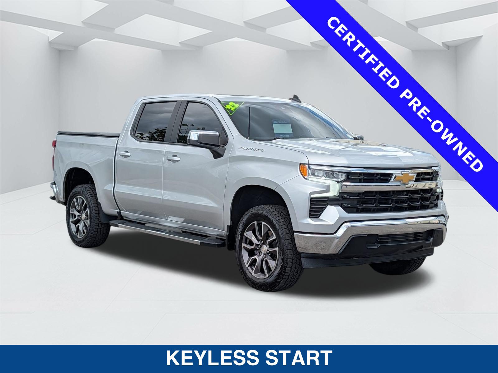 Used 2022 Chevrolet Silverado 1500 LT RWD image 3