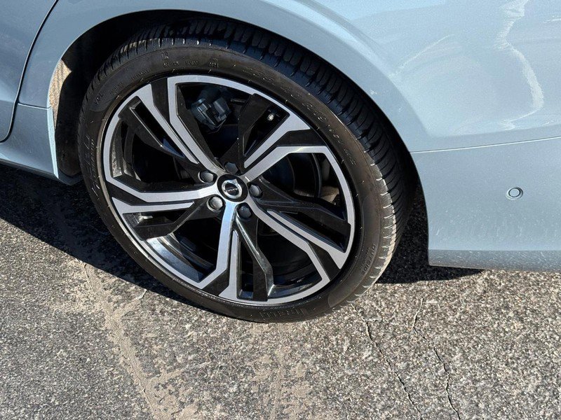 Certified 2024 Volvo S60 B5 Ultimate image 8
