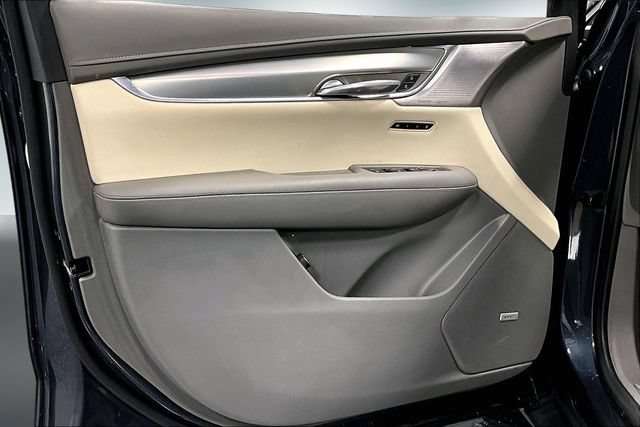 Used 2020 Cadillac XT5 Premium Luxury AWD/4WD image 19