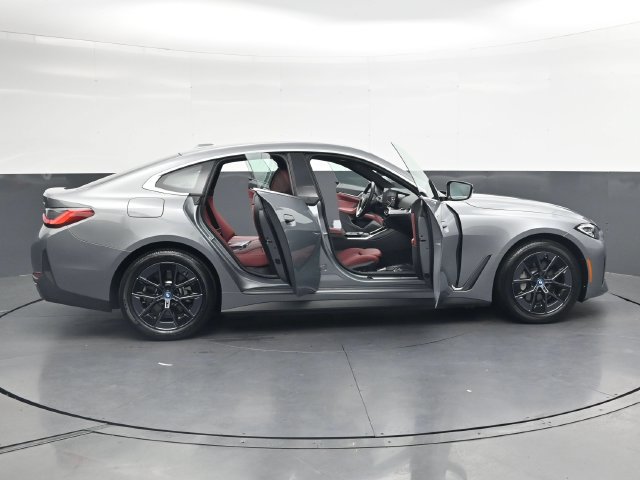 Used 2024 BMW i4 eDrive35 w/ Premium Package RWD image 39