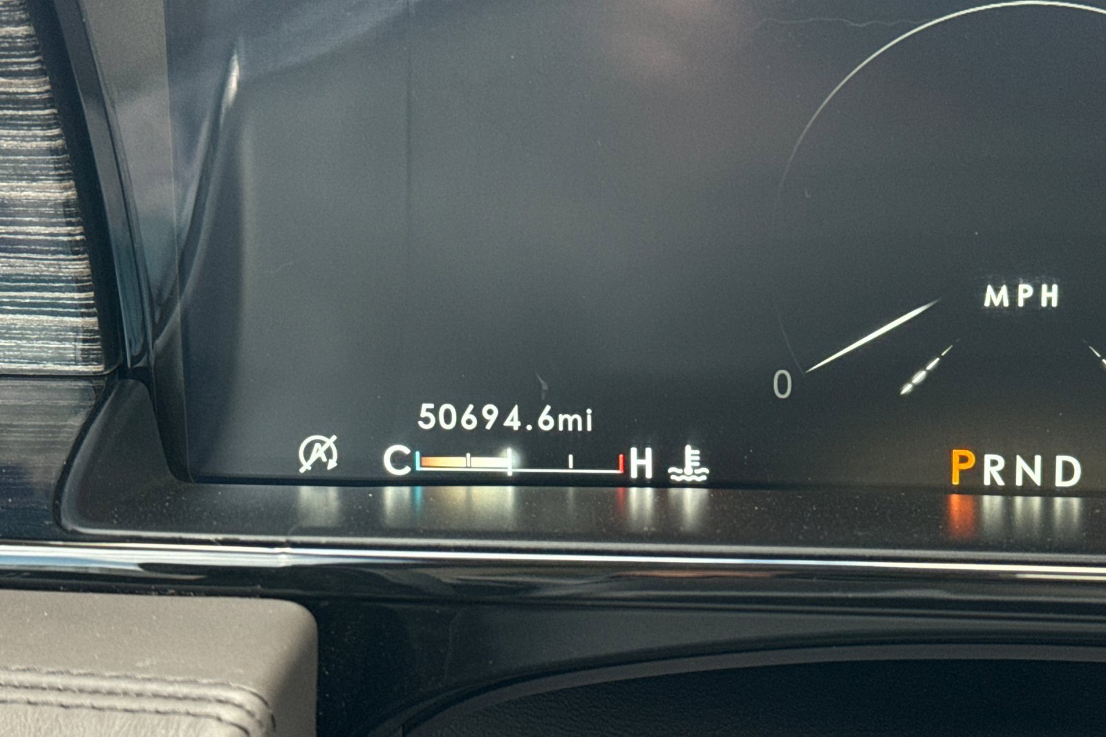 Used 2021 Lincoln Navigator Black Label w/ Cargo Convenience Package image 26