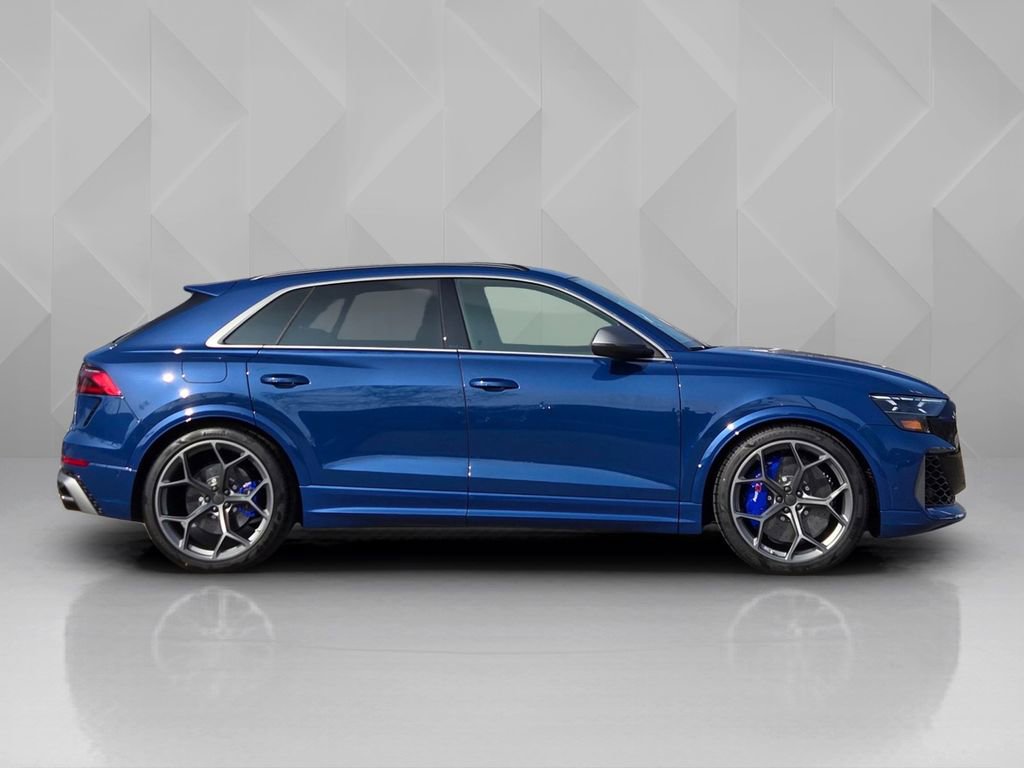 New 2026 Audi RS Q8 performance image 7